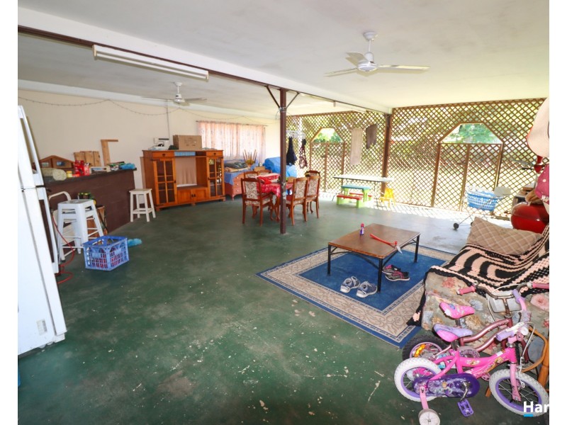 8 May Street, Gin Gin QLD 4671