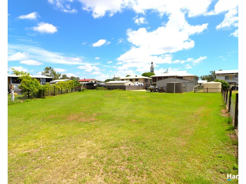 5 BROLGA CLOSE, Buxton QLD 4660