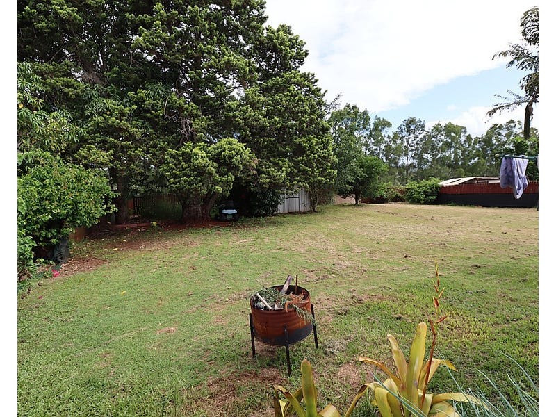 208 Churchill, Childers QLD 4660