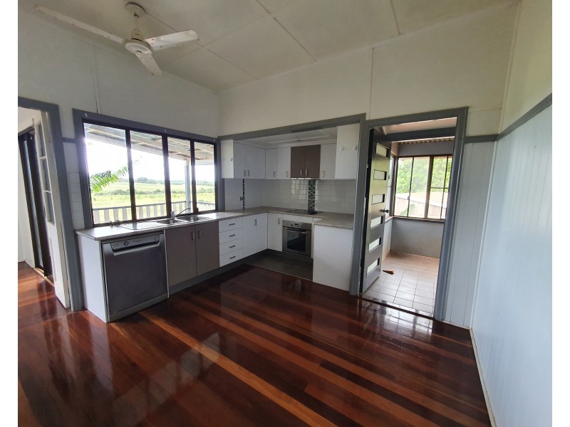 3 Noel Street, Childers QLD 4660