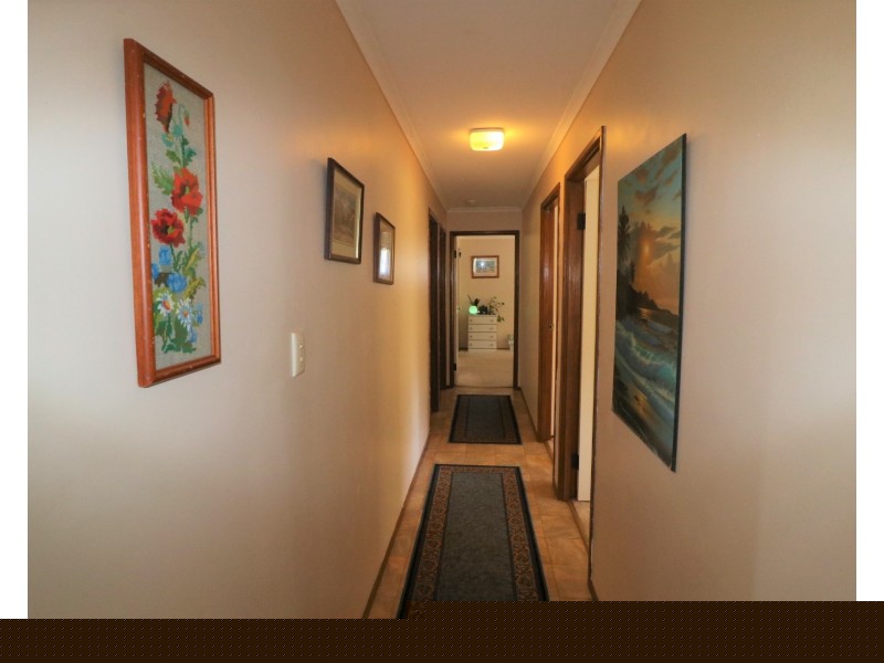 284 Gentle Annie  Road, Apple Tree Creek QLD 4660