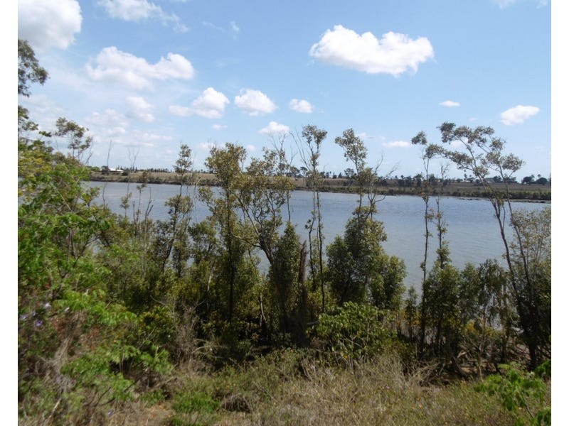 18 Aloha Drive, Avoca QLD 4670