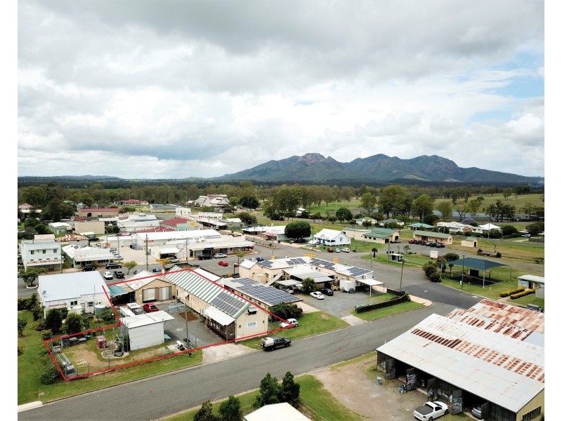 8-10 Victoria Street, Biggenden QLD 4621