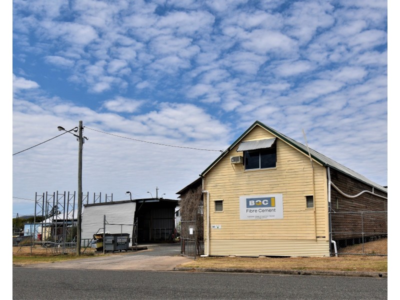 8-10 Victoria Street, Biggenden QLD 4621