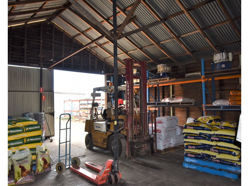 8-10 Victoria Street, Biggenden QLD 4621