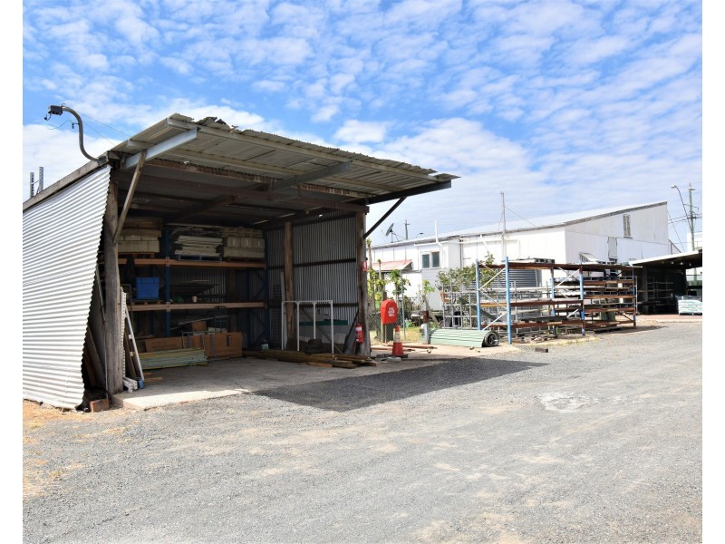 8-10 Victoria Street, Biggenden QLD 4621