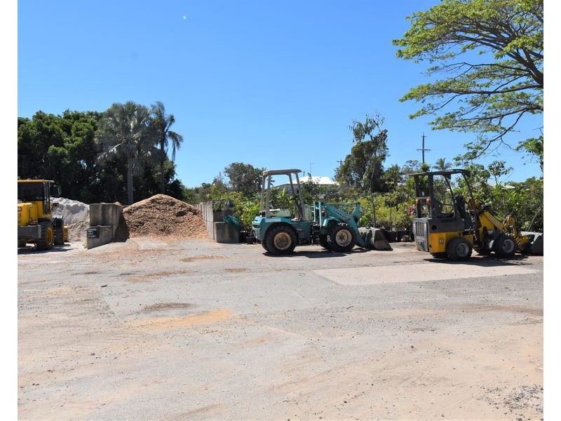 171 AVOCA ROAD, Avoca QLD 4670