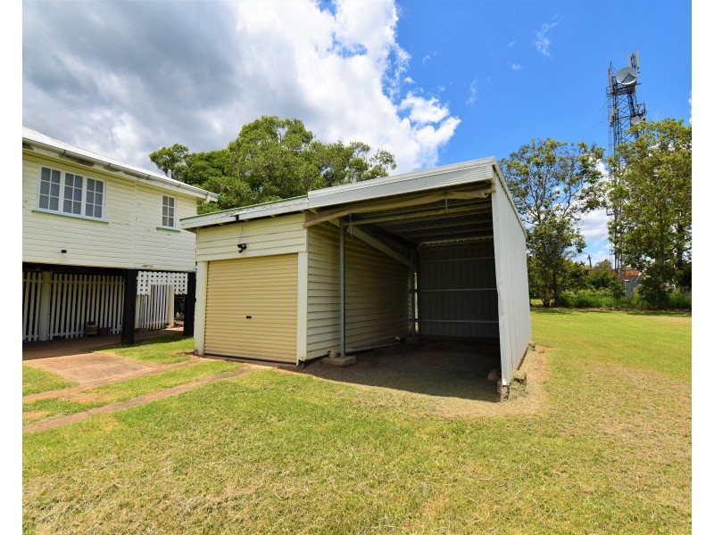 12 Frederick St, Biggenden QLD 4621