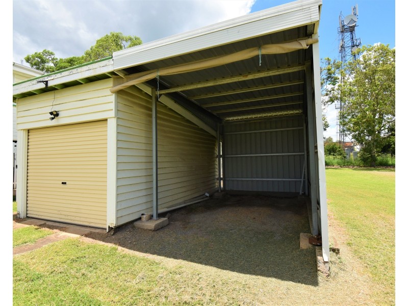 12 Frederick St, Biggenden QLD 4621