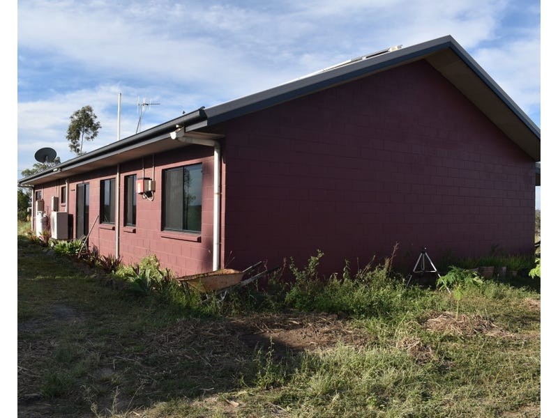 413 Railway Road, Booyal QLD 4671