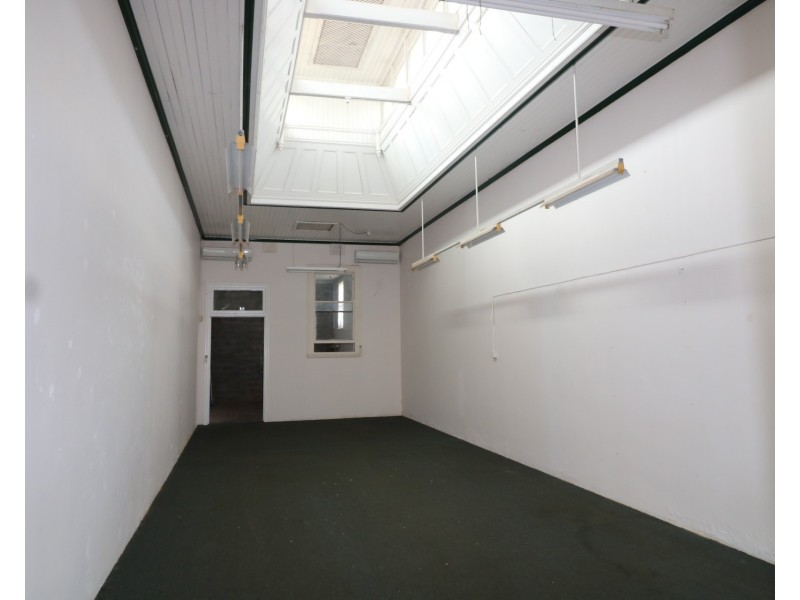 80 Churchill  Street, Childers QLD 4660