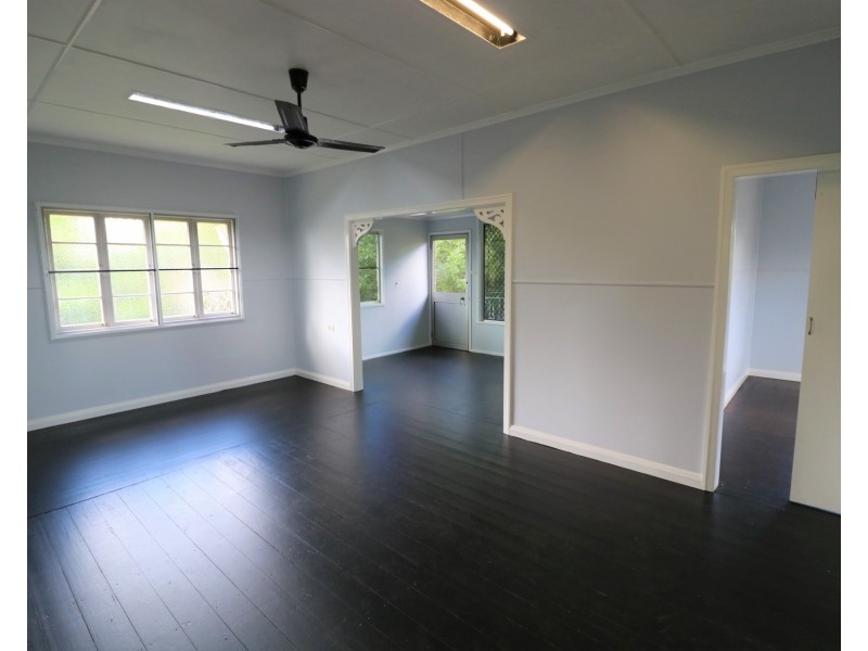 172 Churchill Street, Childers QLD 4660