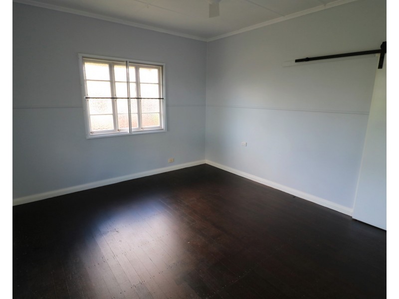 172 Churchill Street, Childers QLD 4660