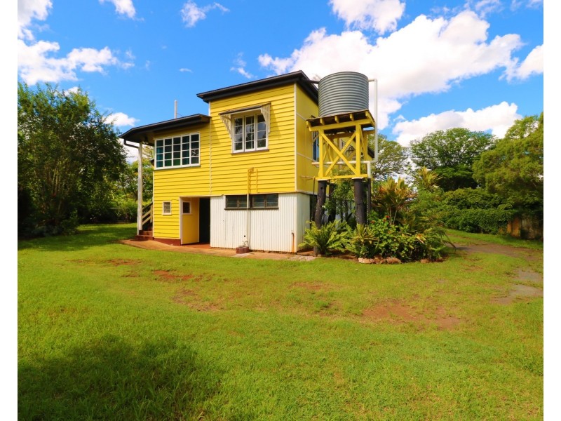 172 Churchill Street, Childers QLD 4660