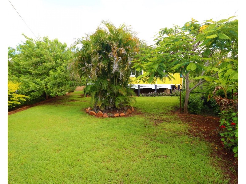 172 Churchill Street, Childers QLD 4660