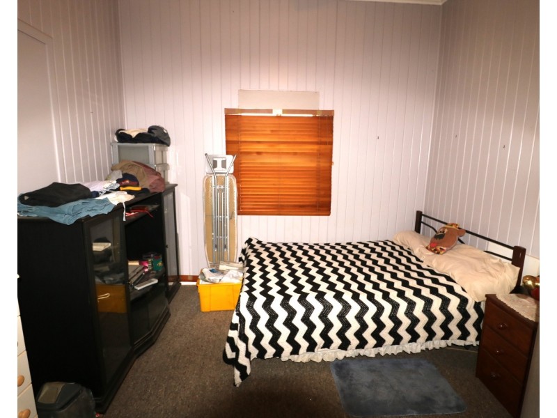 30 North Street, Childers QLD 4660