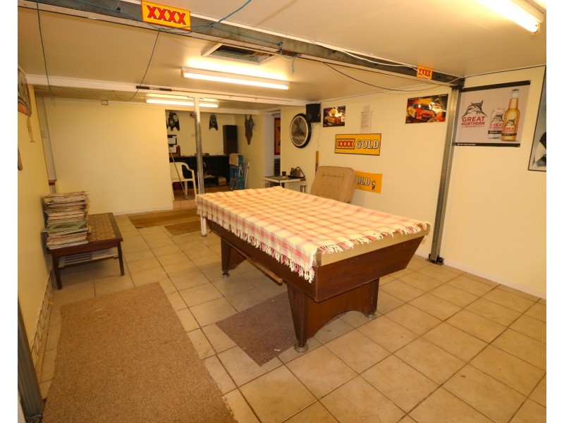 30 North Street, Childers QLD 4660