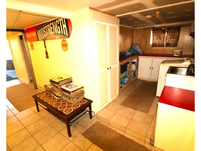 30 North Street, Childers QLD 4660