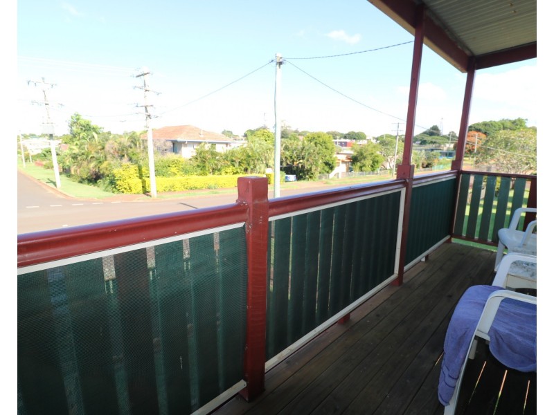 30 North Street, Childers QLD 4660