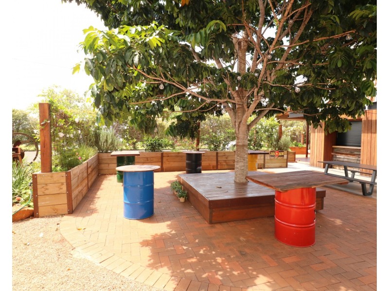 1 Cottonwood Close, Doolbi QLD 4660