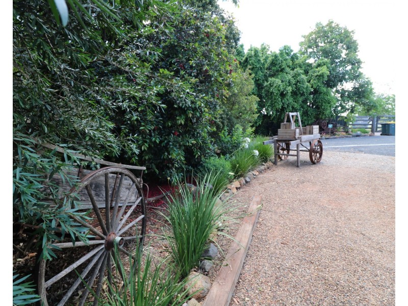 1 Cottonwood Close, Doolbi QLD 4660