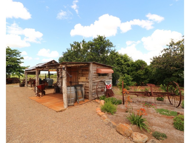 1 Cottonwood Close, Doolbi QLD 4660