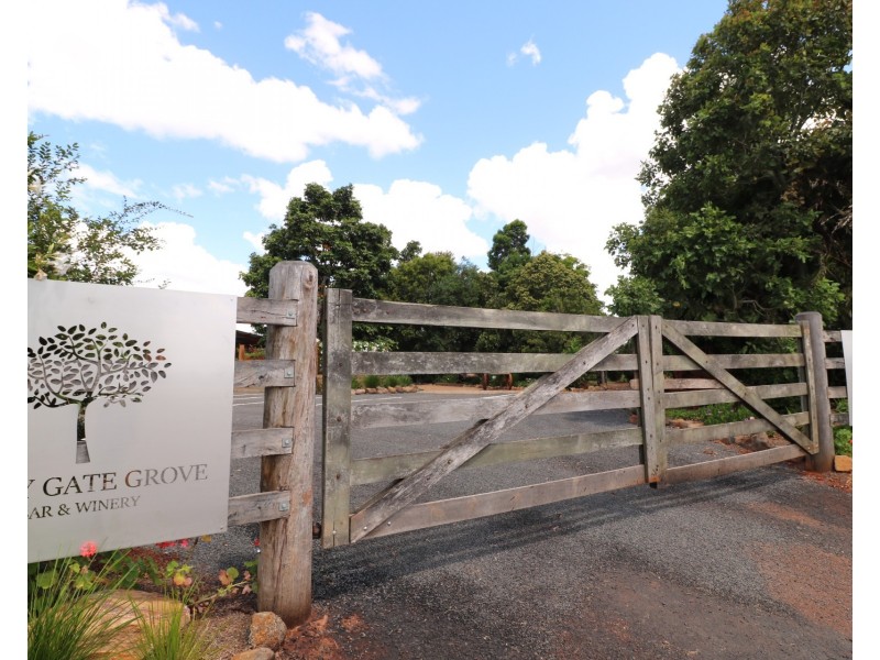 1 Cottonwood Close, Doolbi QLD 4660