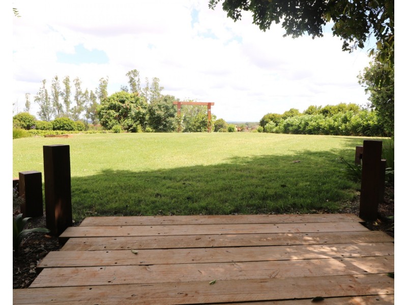 1 Cottonwood Close, Doolbi QLD 4660