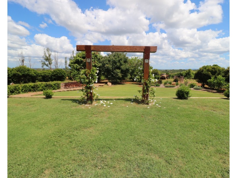 1 Cottonwood Close, Doolbi QLD 4660