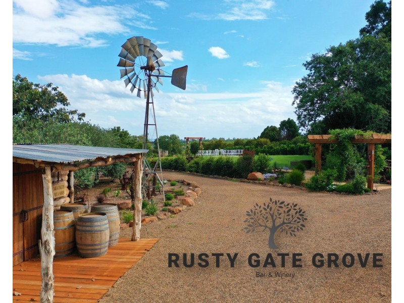 1 Cottonwood Close, Doolbi QLD 4660