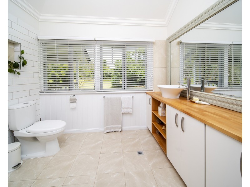36618 Bruce Highway, Takilberan QLD 4671