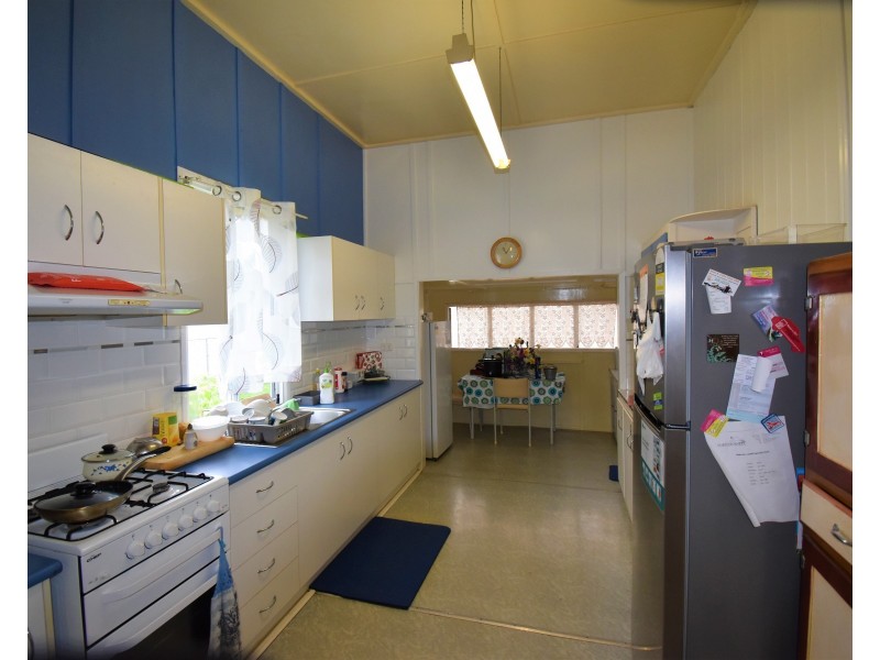 14 Tardent Street, Biggenden QLD 4621