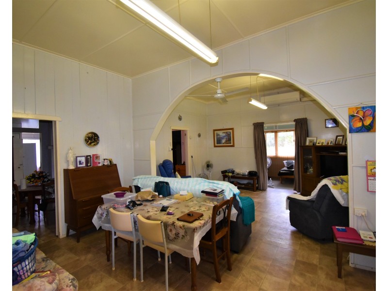 14 Tardent Street, Biggenden QLD 4621