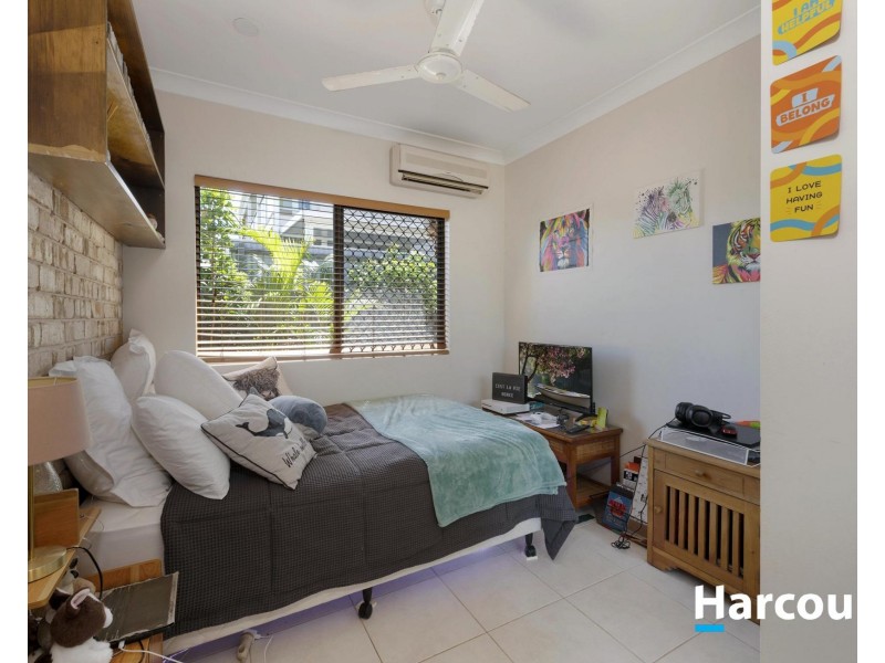 166 Barolin Esplanade, Coral Cove QLD 4670