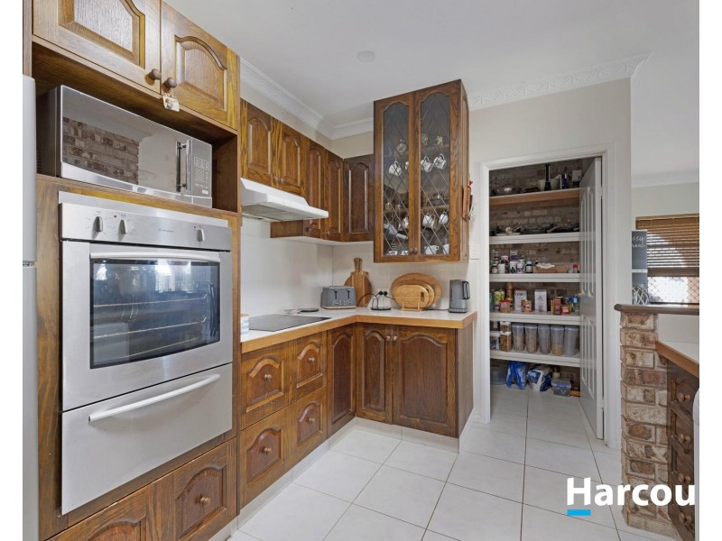 166 Barolin Esplanade, Coral Cove QLD 4670