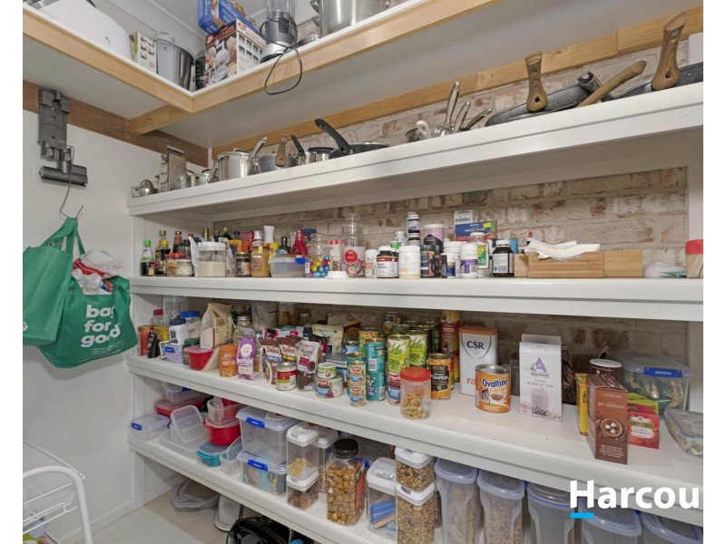 166 Barolin Esplanade, Coral Cove QLD 4670