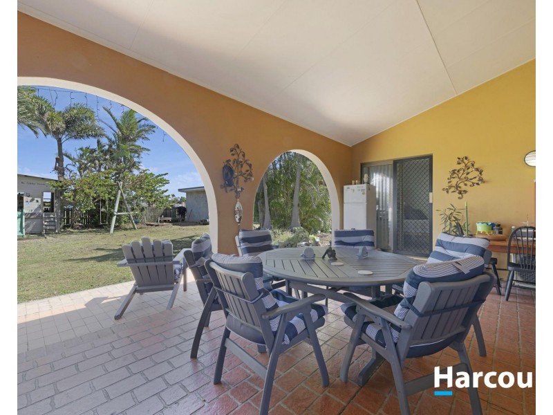 166 Barolin Esplanade, Coral Cove QLD 4670