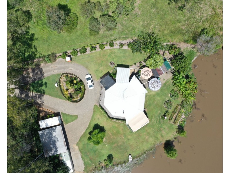 8 Morton Close, Apple Tree Creek QLD 4660