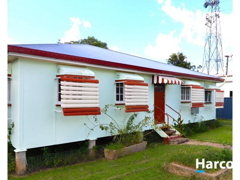 31 George St, Biggenden QLD 4621