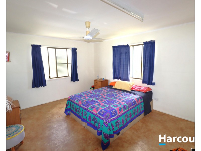 12 Watkins Street, Buxton QLD 4660