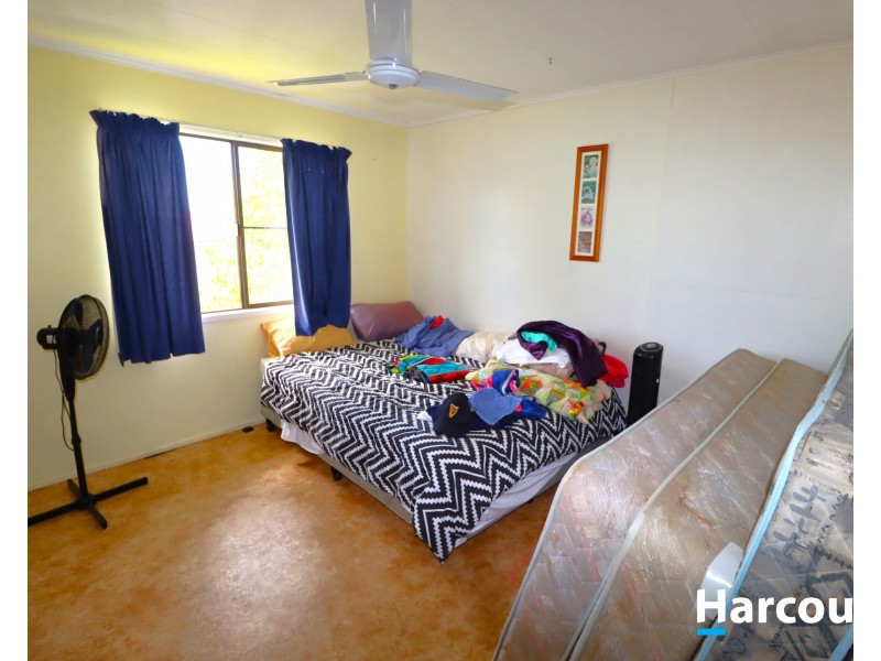 12 Watkins Street, Buxton QLD 4660