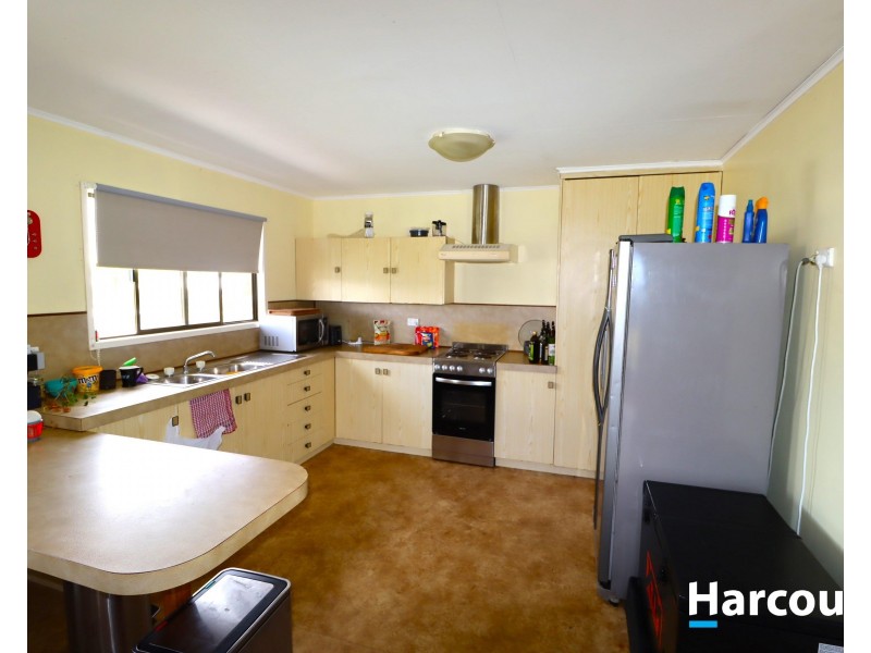 12 Watkins Street, Buxton QLD 4660