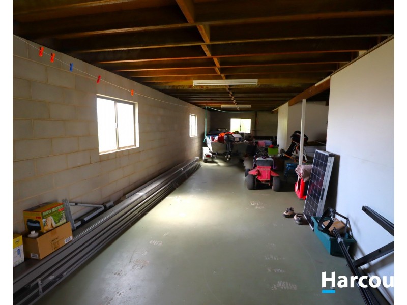 12 Watkins Street, Buxton QLD 4660
