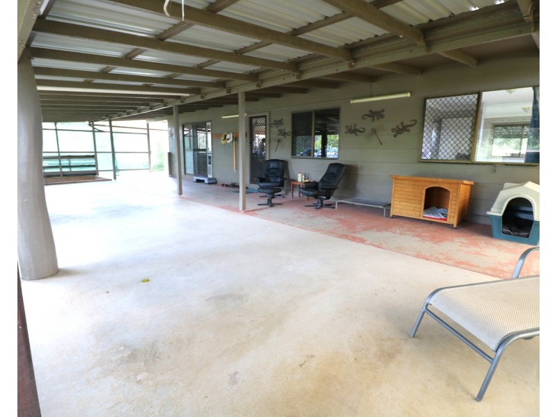 143 Bunns Road, Apple Tree Creek QLD 4660