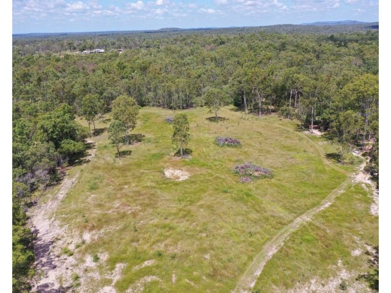 143 Bunns Road, Apple Tree Creek QLD 4660
