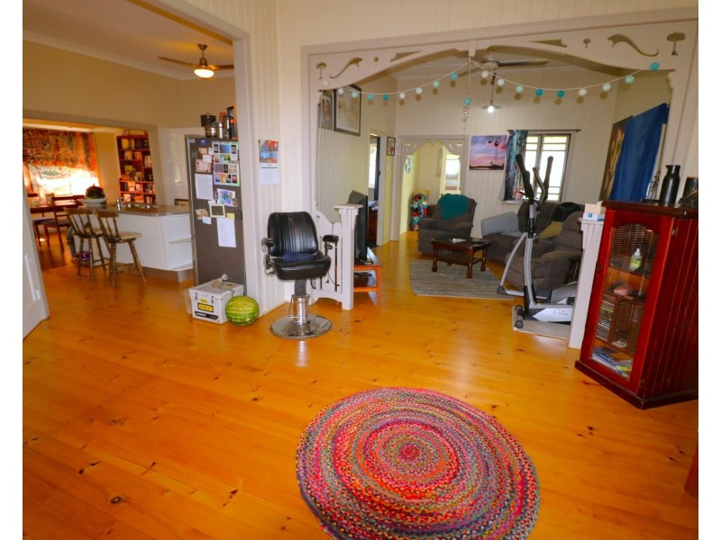 1 Pitt Street, Cordalba QLD 4660