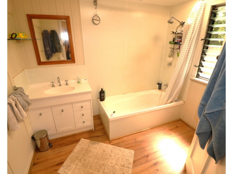 1 Pitt Street, Cordalba QLD 4660