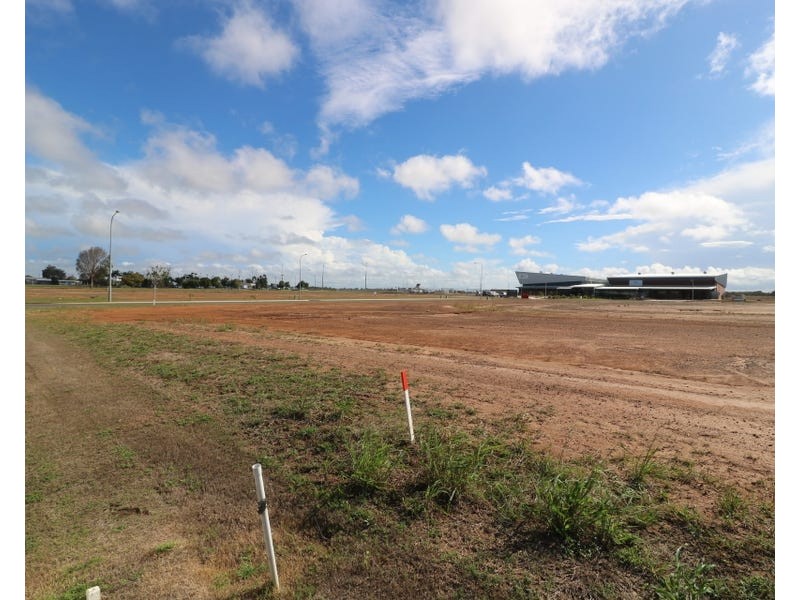 17 Aviation Crescent, Kensington QLD 4670