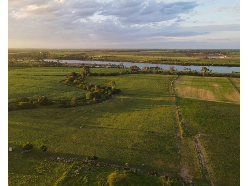 3 The Pines Court, Millbank QLD 4670