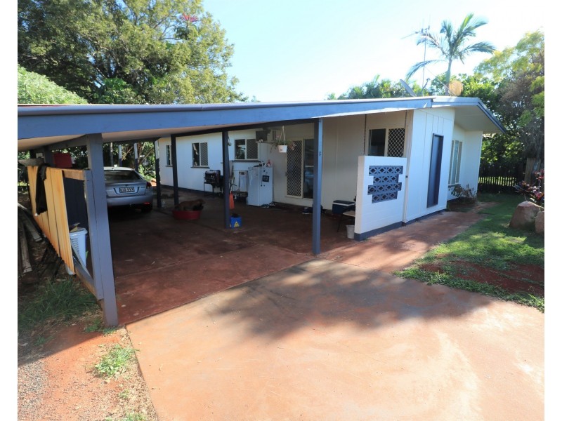 8 Churchill Street, Childers QLD 4660